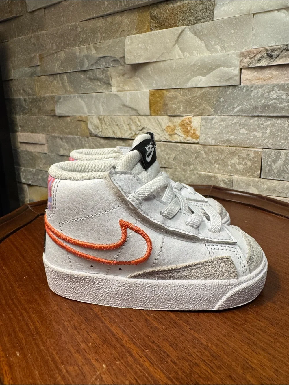 Child Sz 5 Nike Blazer Mid '77 SE White Leather W/ Orange Swoosh Walker Sneakers